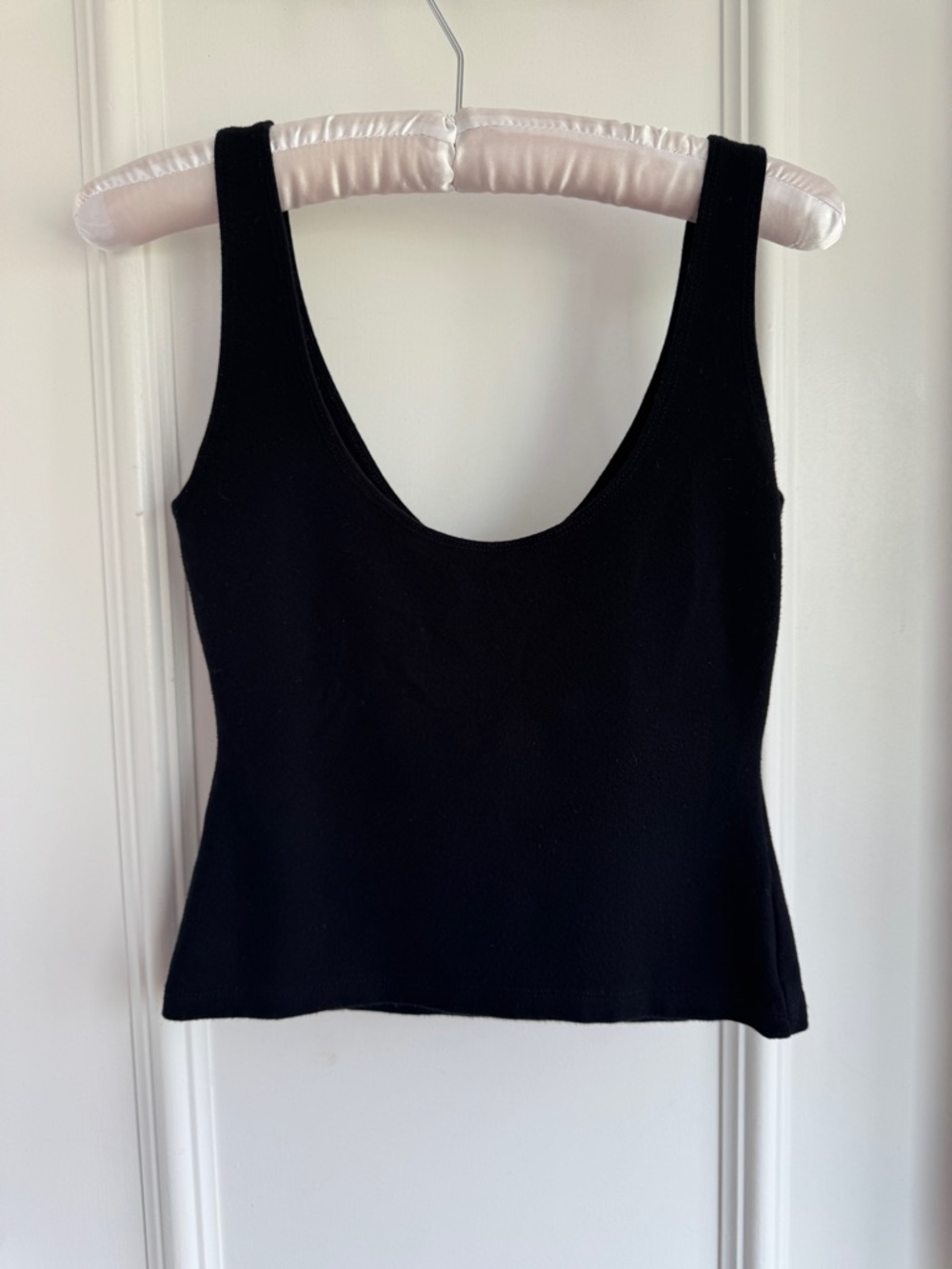 Leset Black Rio Scoop Neck Ribbed Tank Top - - Picture 4 of 8